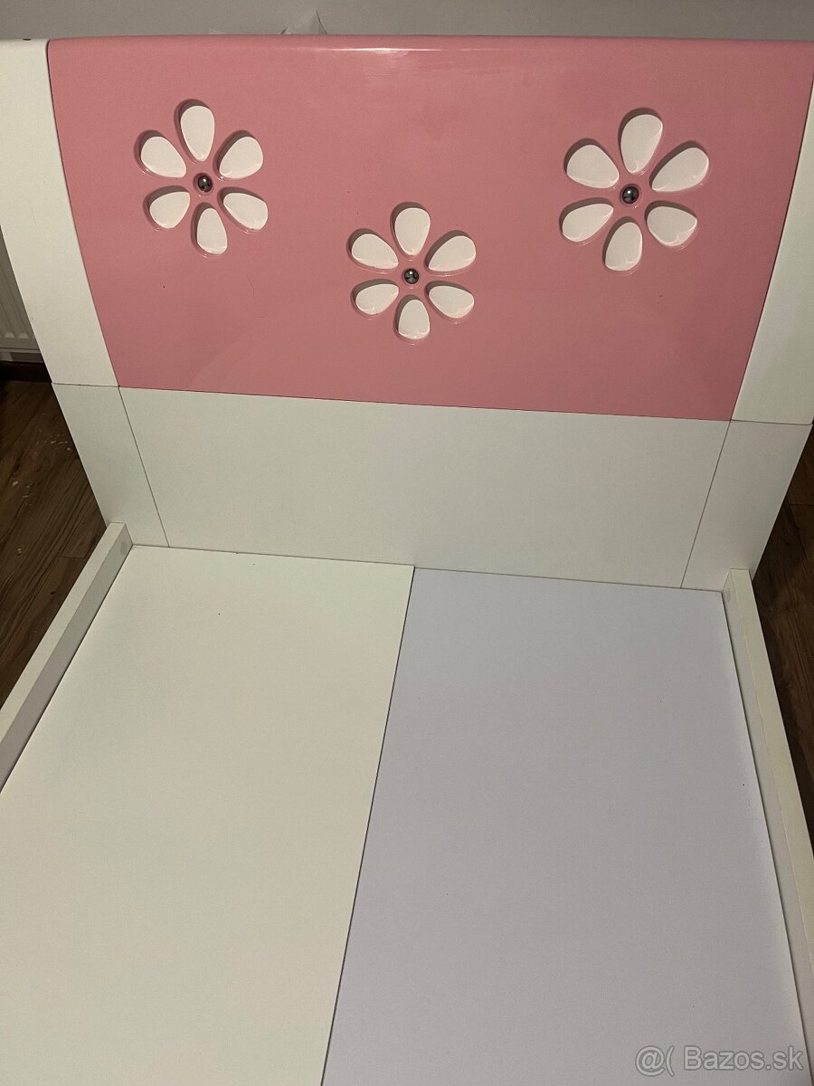 Dievcensky nabytok - 2