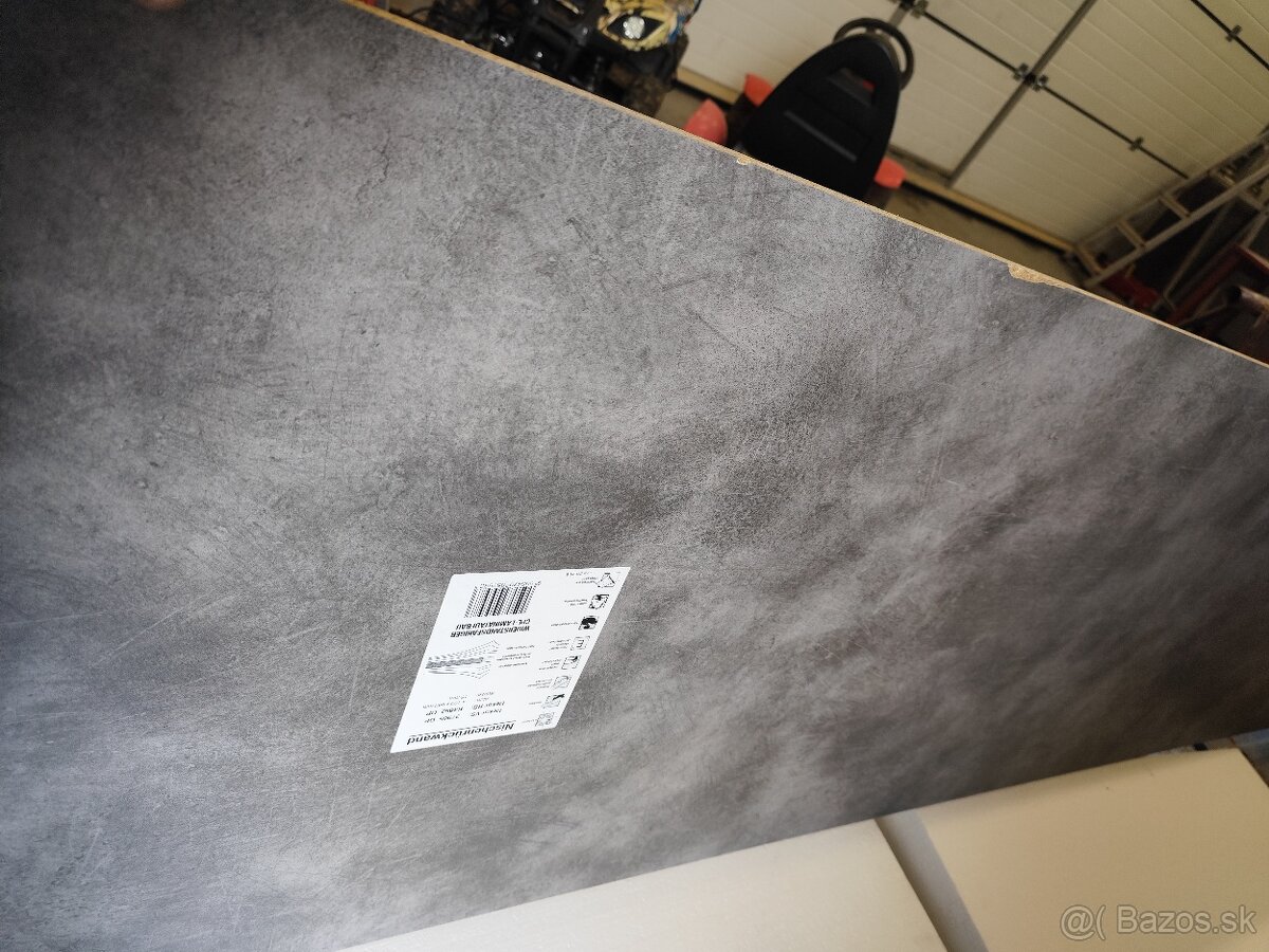 Drevená zástena - 2