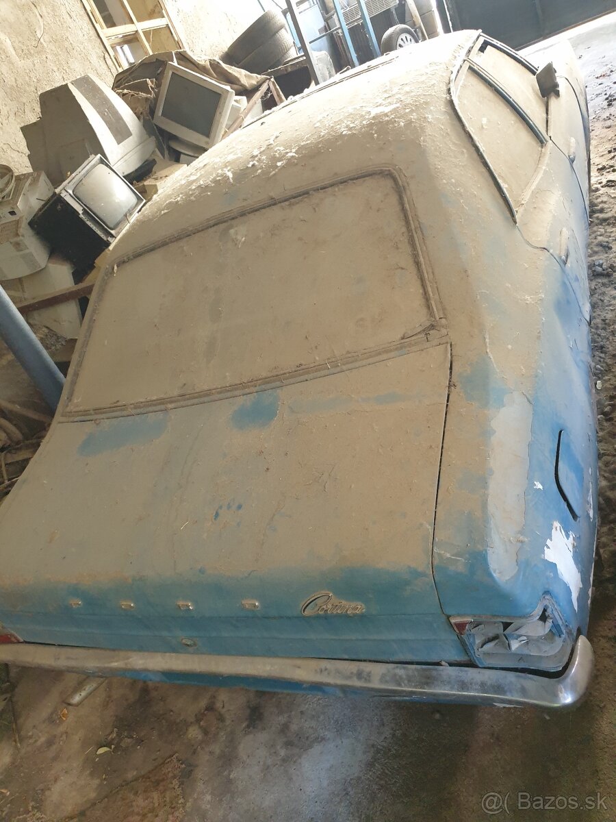 Ford Cortina mk3 1971 1.3 OHV - platné TP - 2