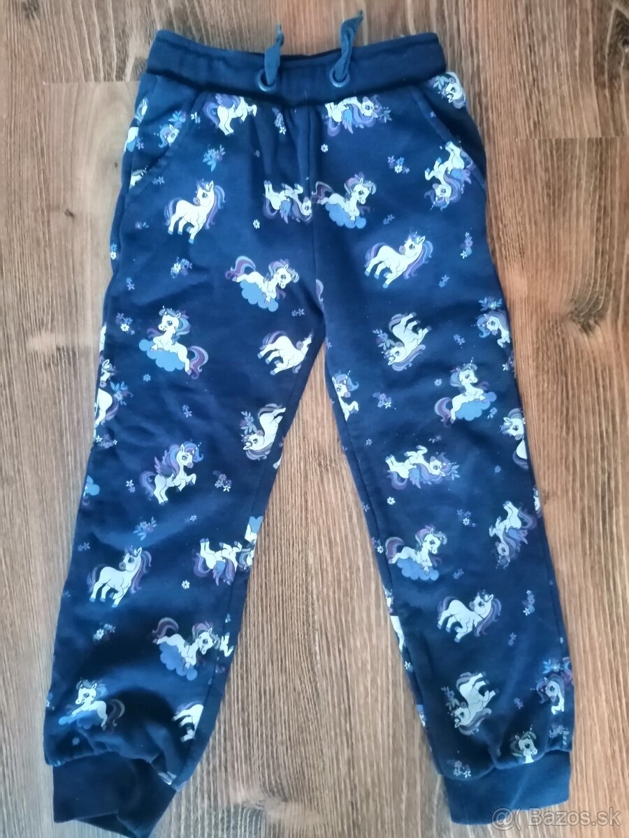 Tepláky a legíny - 2