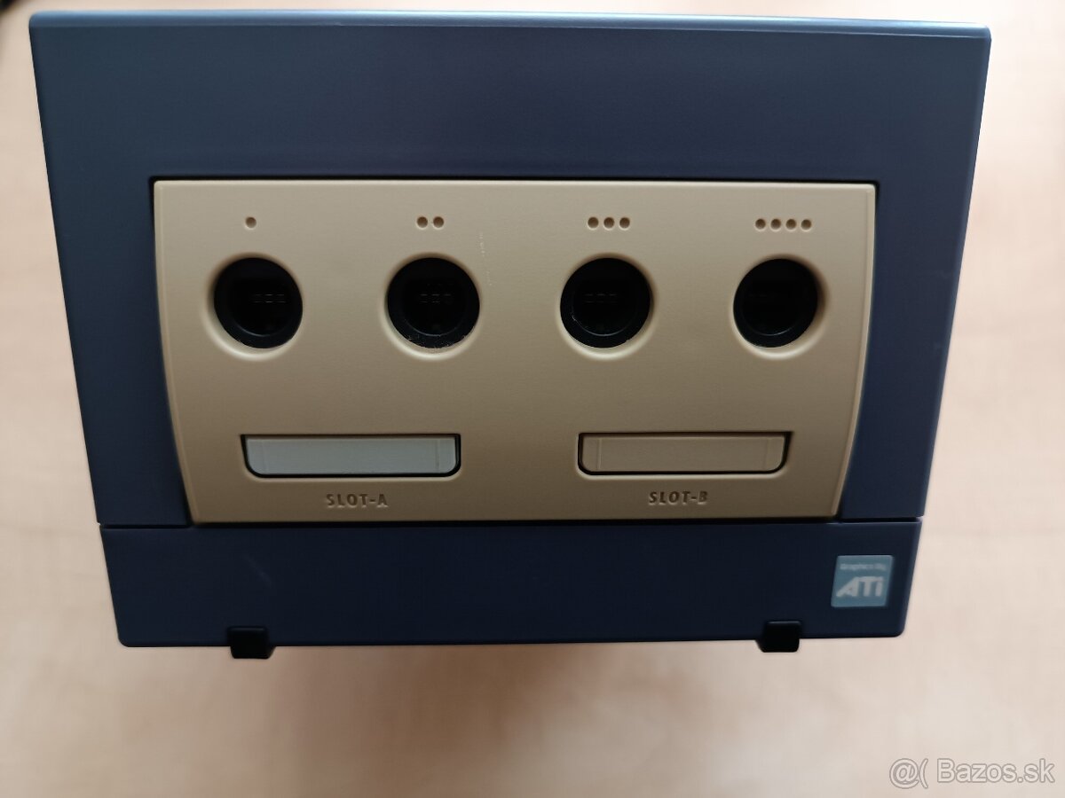 Nintendo GameCube + Game Boy Player - 2