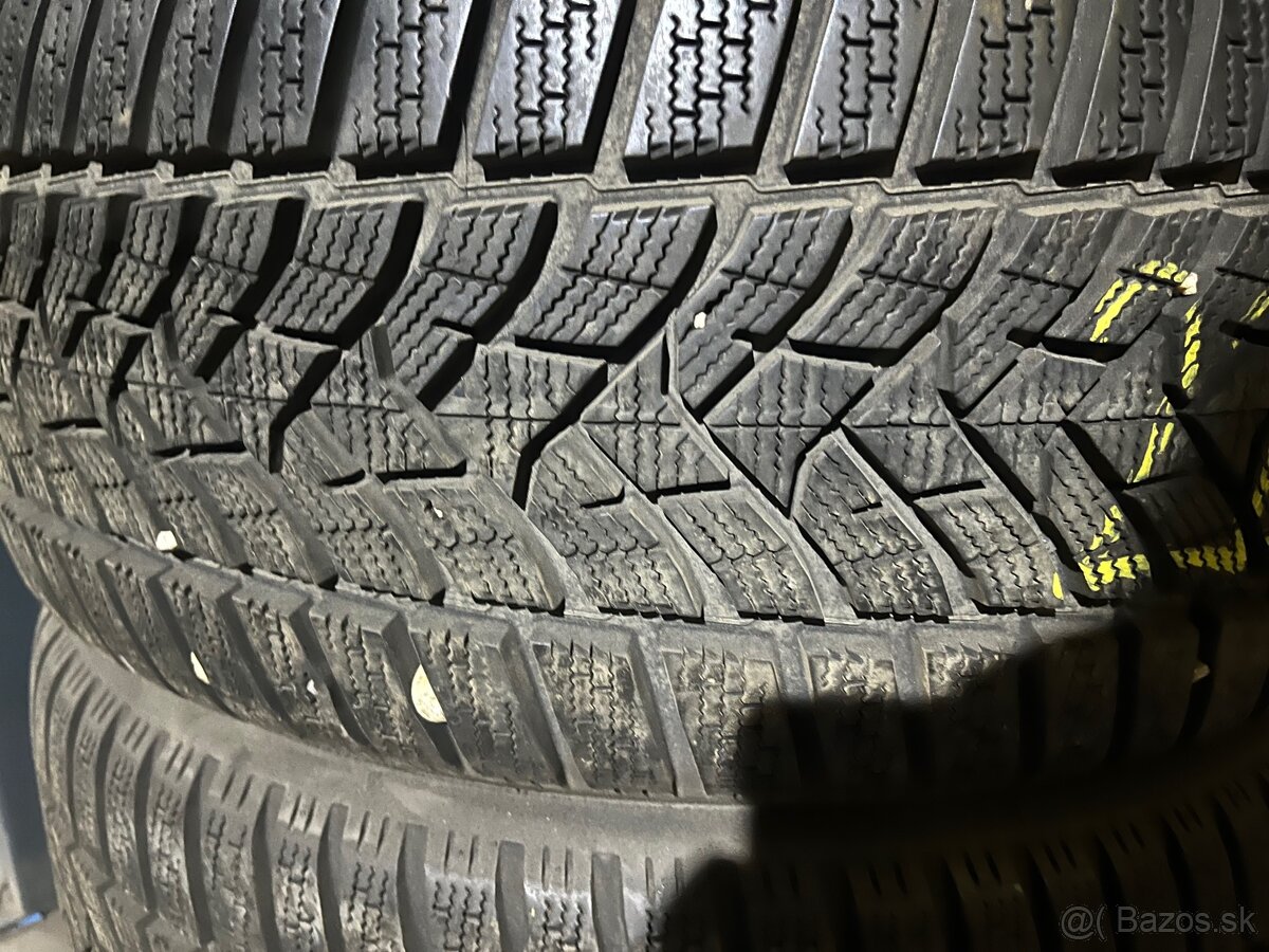 225/50R17 zimné - 2