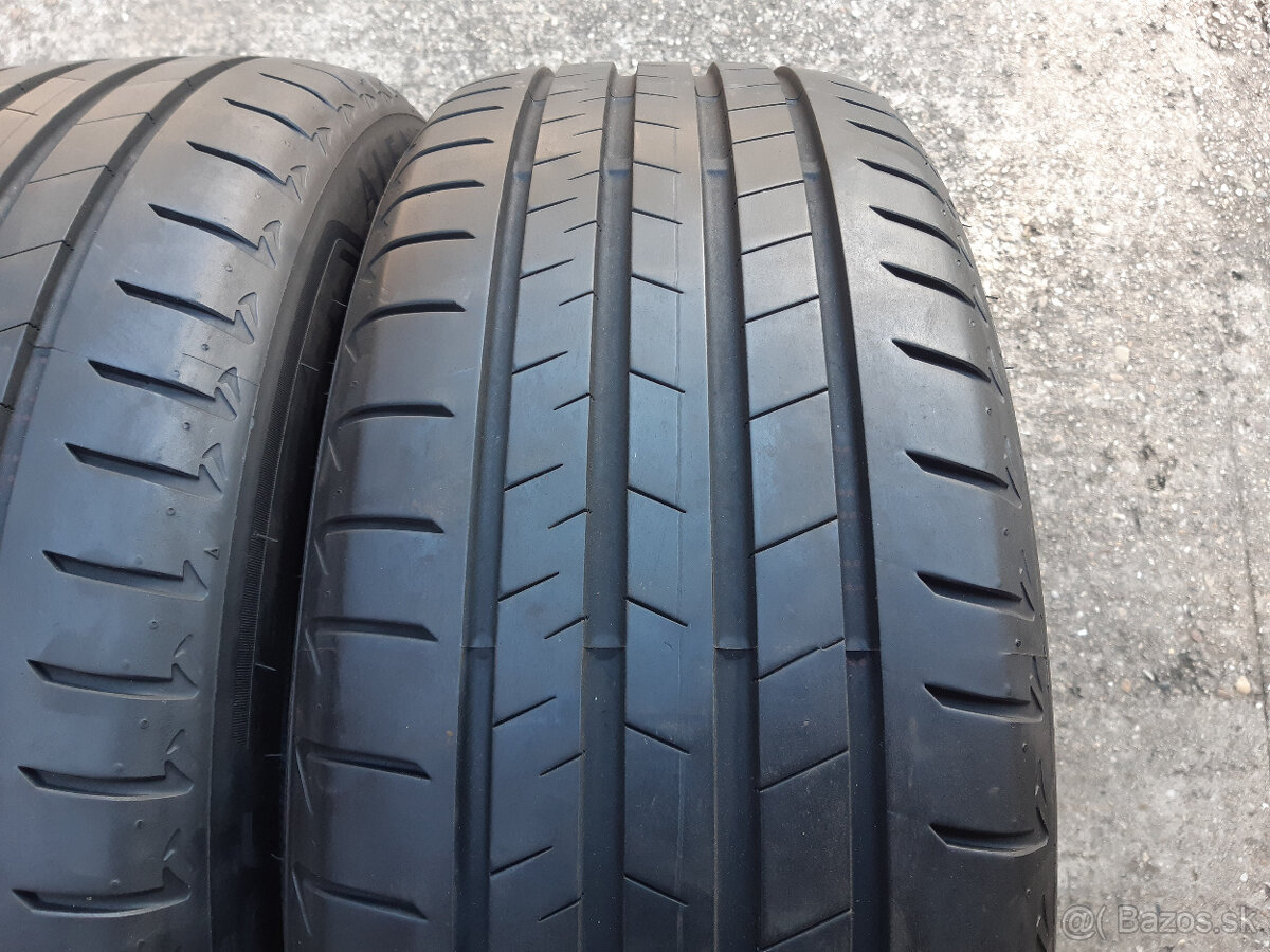245/50 R19 -letné - 2