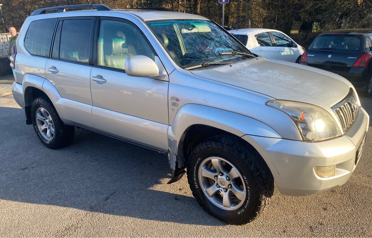 Toyota Landcruiser 120 - 2