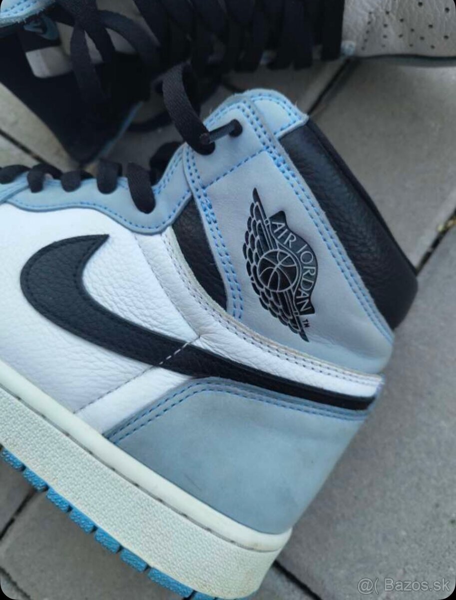 Jordan 1 University Blue - 2