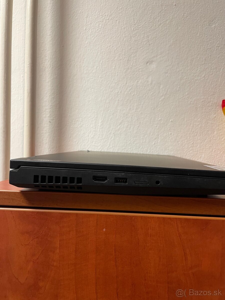 Lenovo ThinkPad P15 gen1 - 2