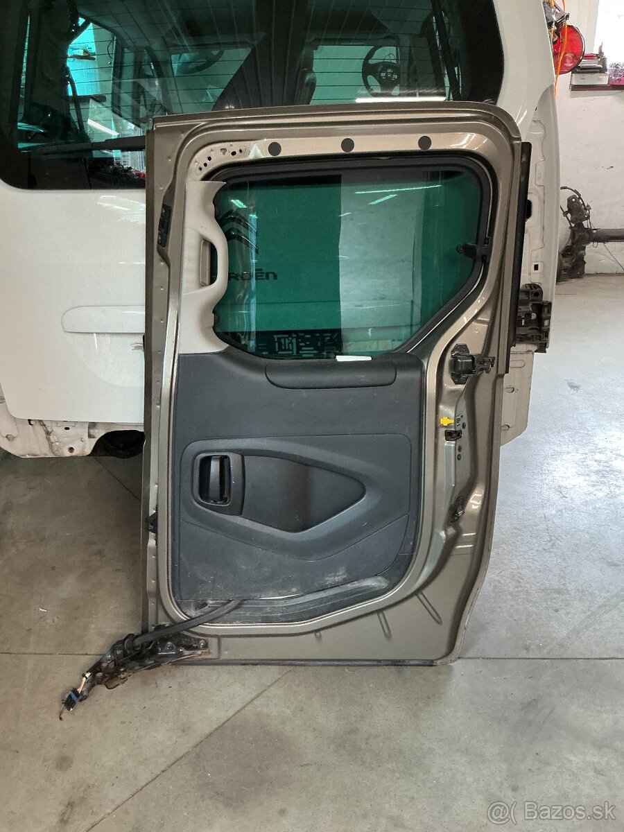 Citroen Berlingo - boční posuvné dveře. 2016 - 2