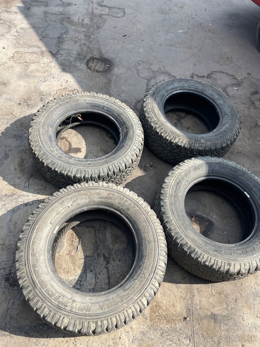 Terenne pneu 265/65 r17 - 2