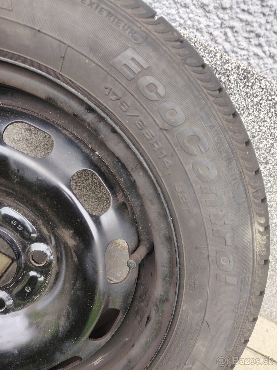 Predám komplet sadu kolies Ford Fiesta - 2