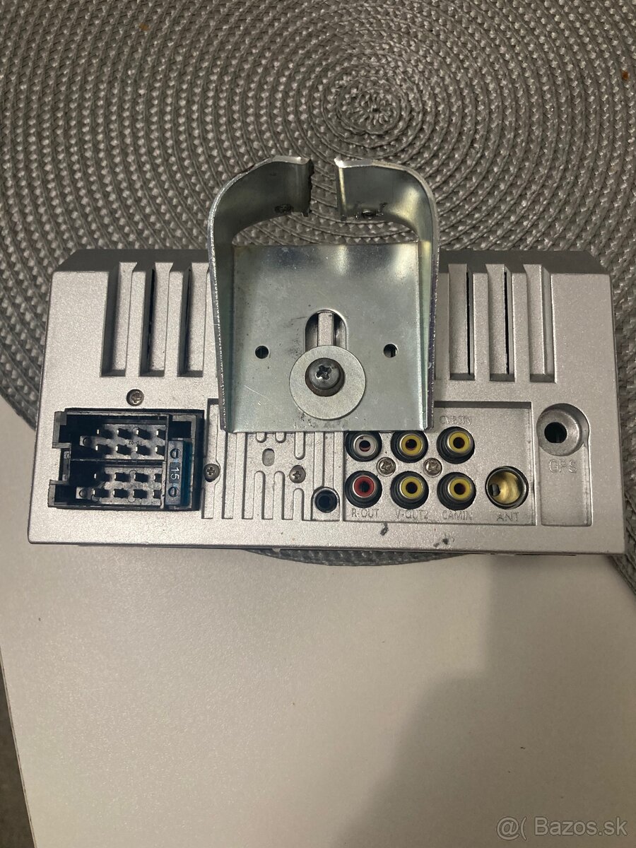 Dotykové 2DIN autorádio 7010B Bluetooth - 2
