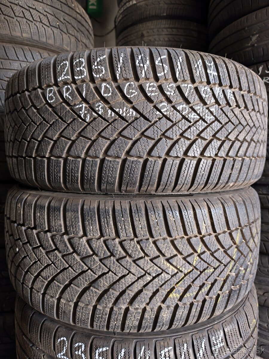 235/45/R17 zimné 6ks - 2