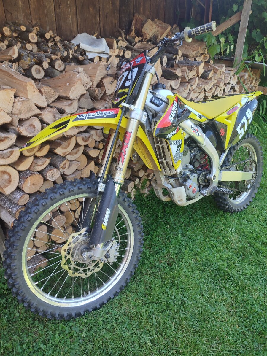 Suzuki rmz 250
