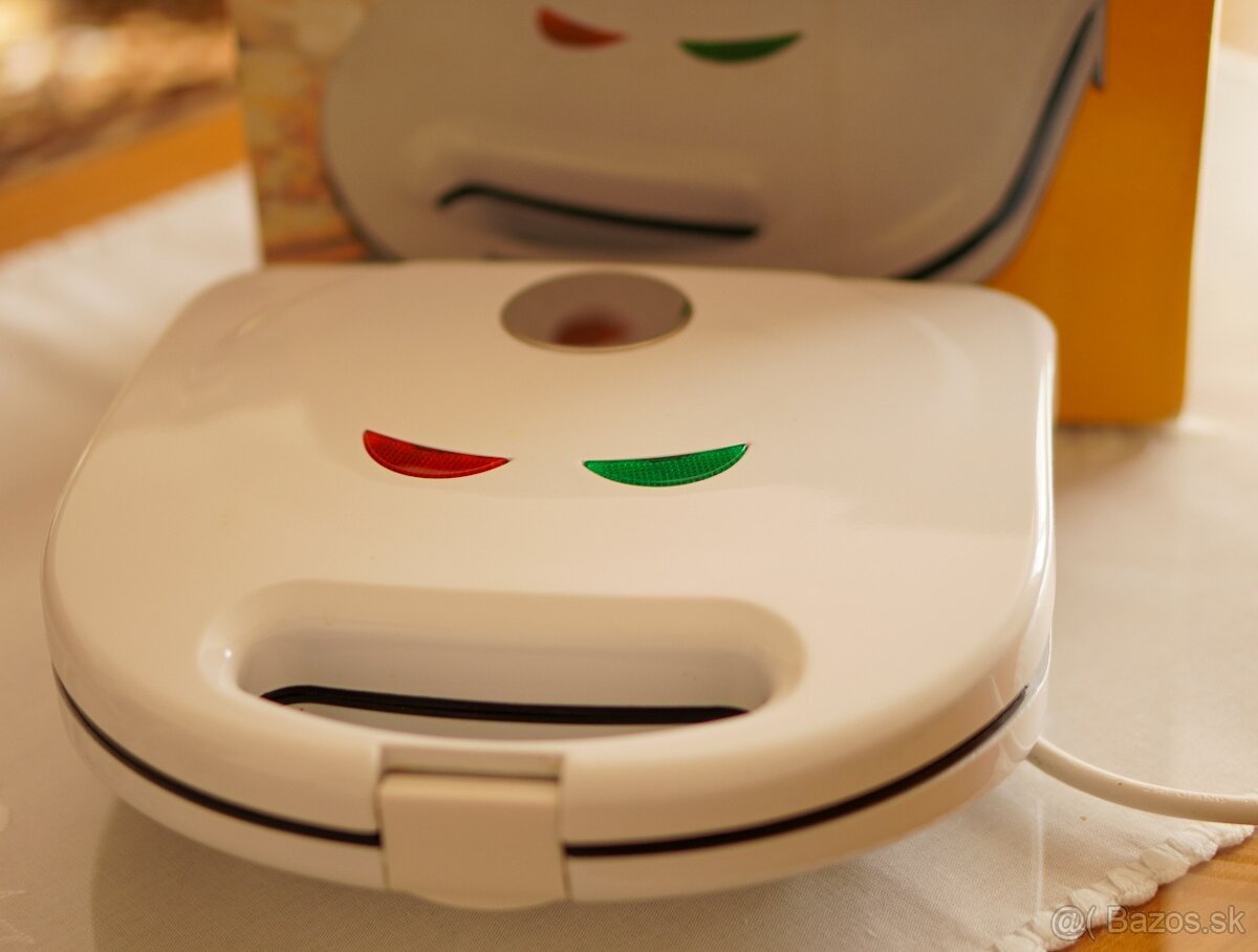 Sendvičovač Cuisine SW-01/65044 - 2