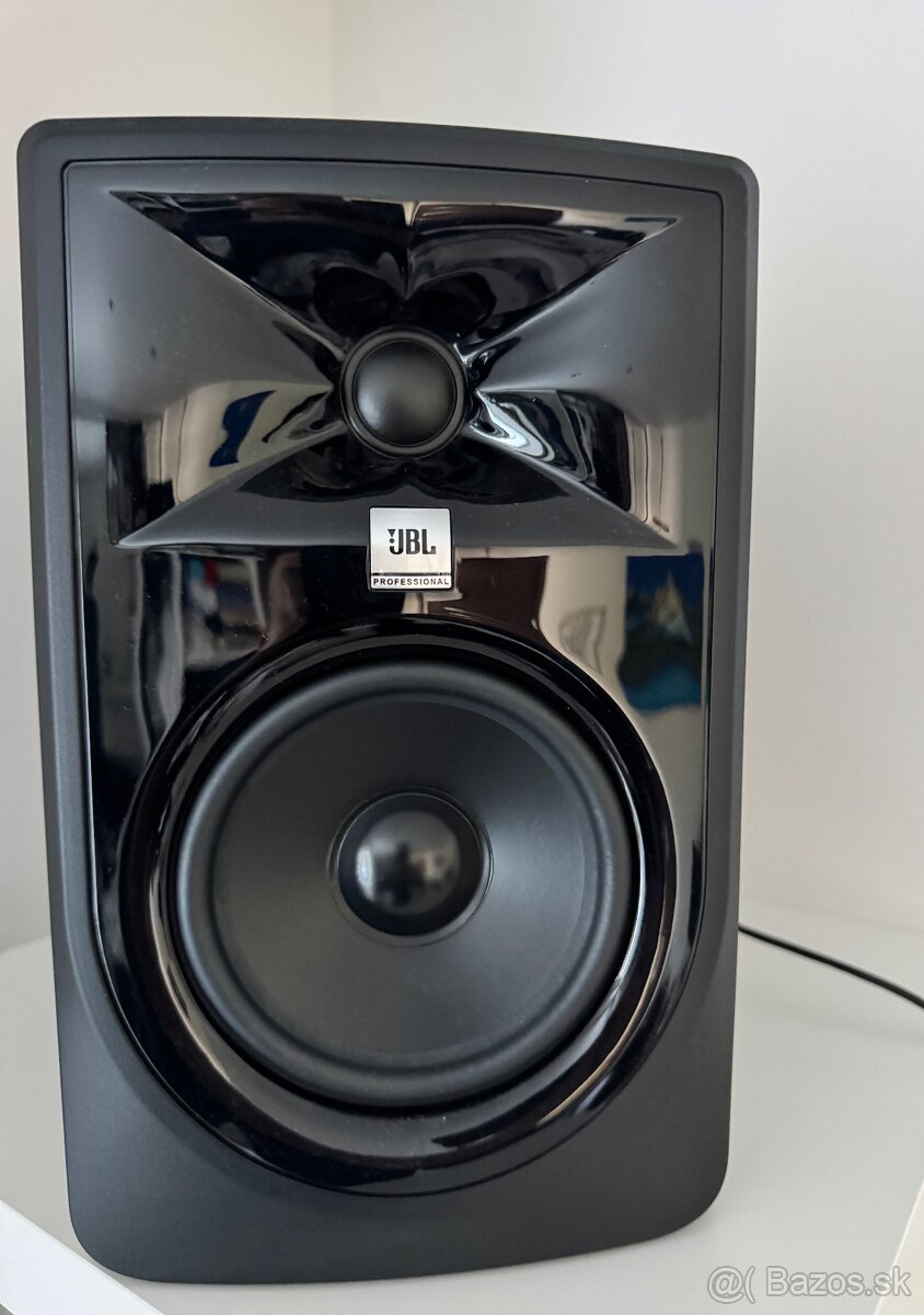 JBL 305P MkII - 2