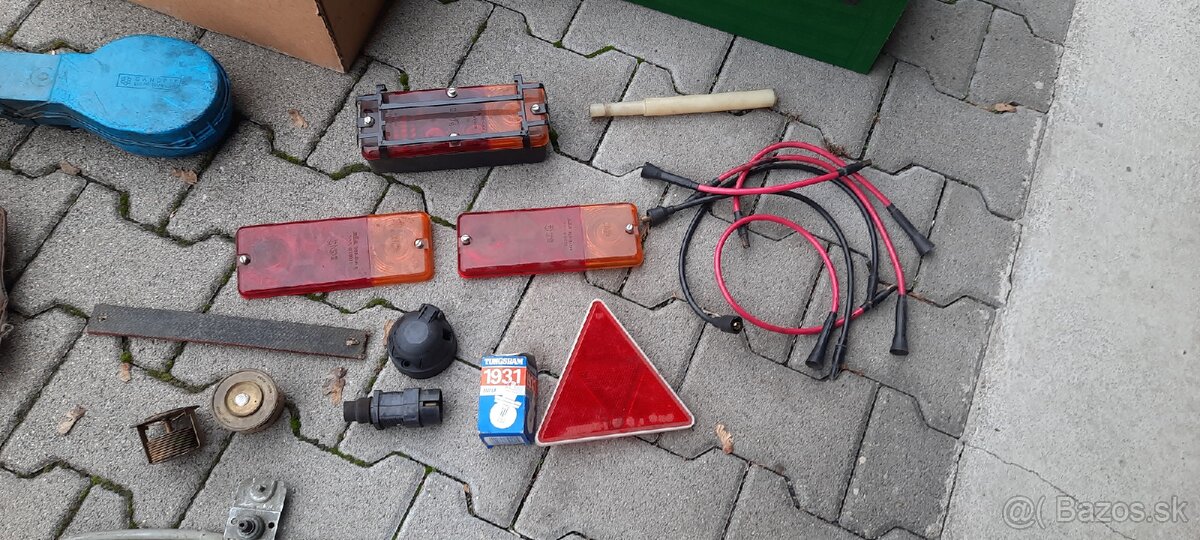 Rôzne diely škoda 105l 120l... ČSSR ZSSR NDR diely - 2