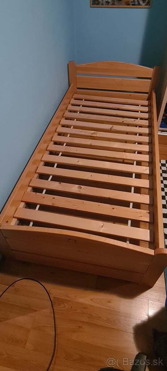 jedno posteľ - 2