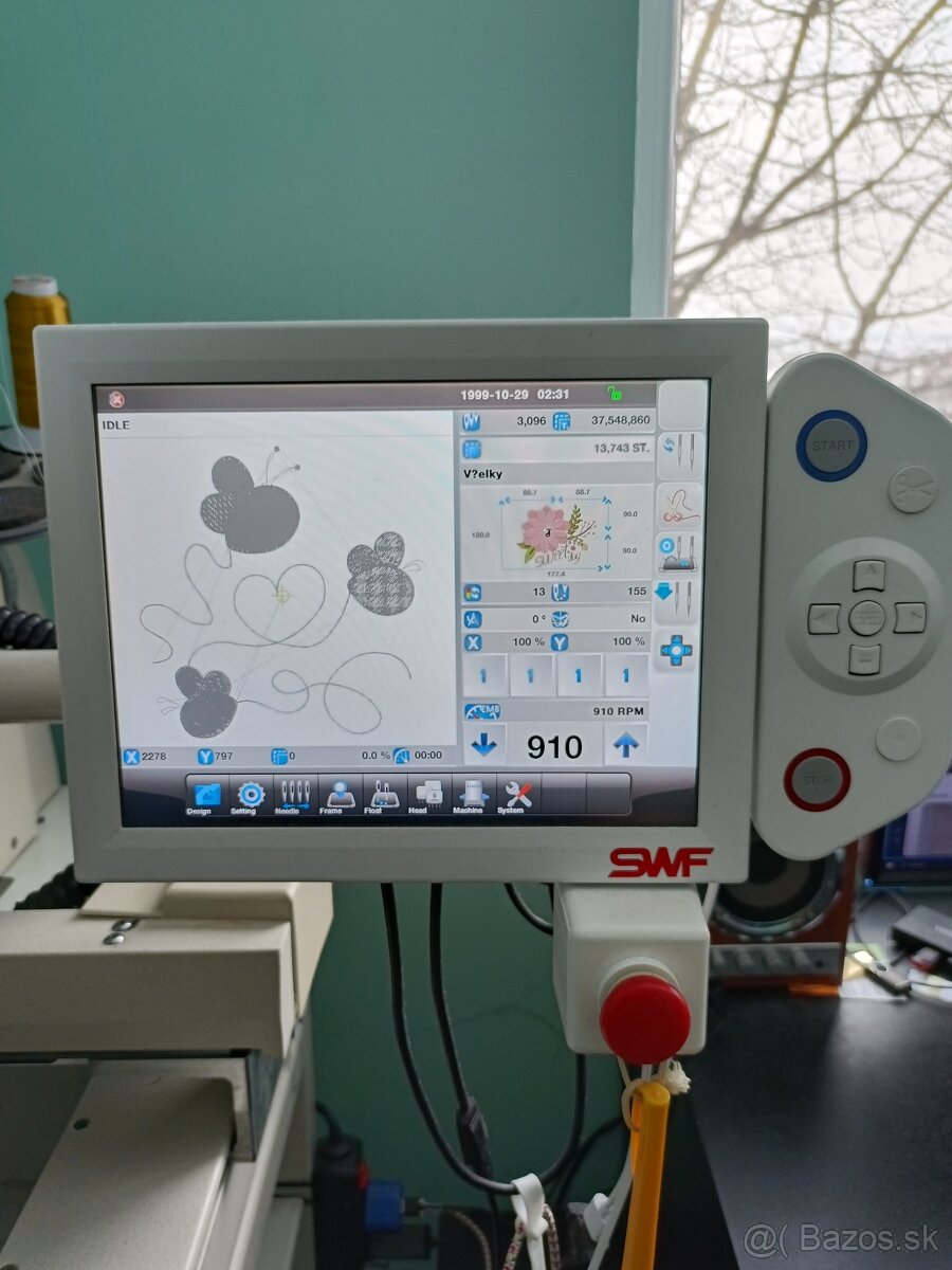 Vyšívací stroj SWF ES-T1201C - 2