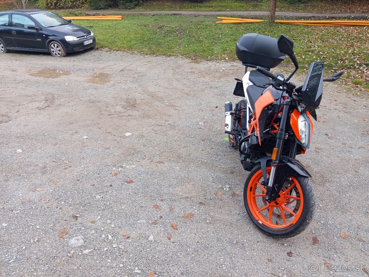 KTM 390 Duke - 2