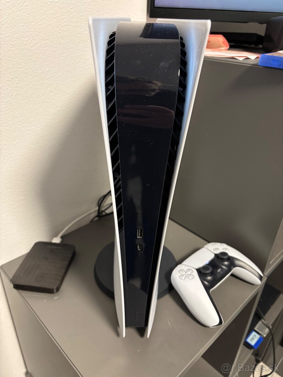 Sony PlayStation 5 PS5 Digital - 2