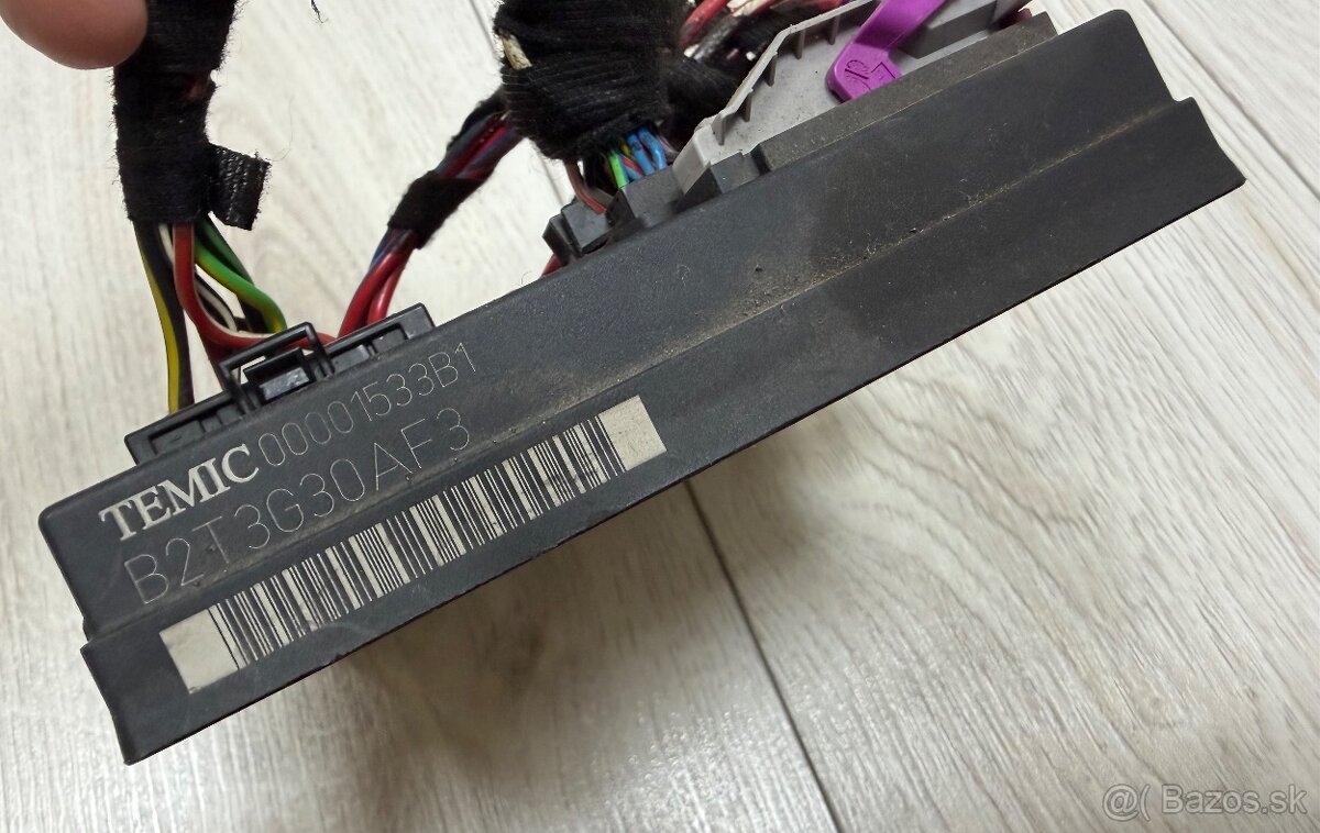 Riadiaca Jednotka 8E0 907 279 F - 2