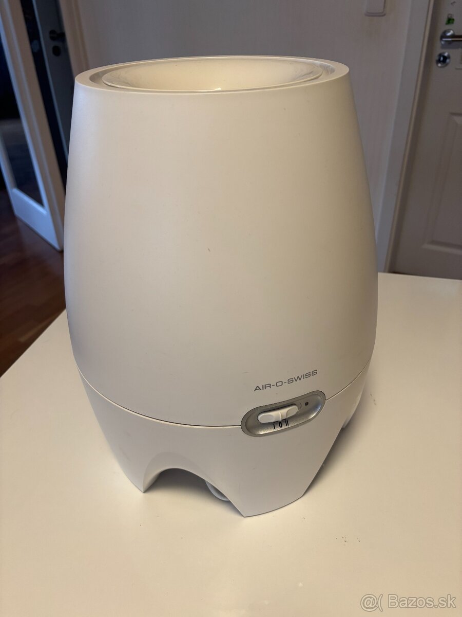 Boneco AIR-O-SWISS E2441 biely - 2