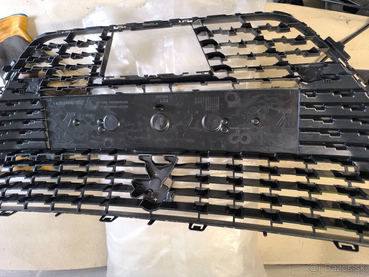 Predná maska Peugeot - 2