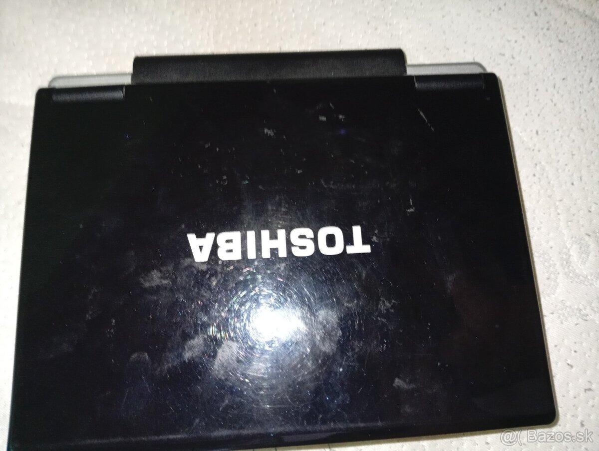 Toshiba NB100-111 - 2