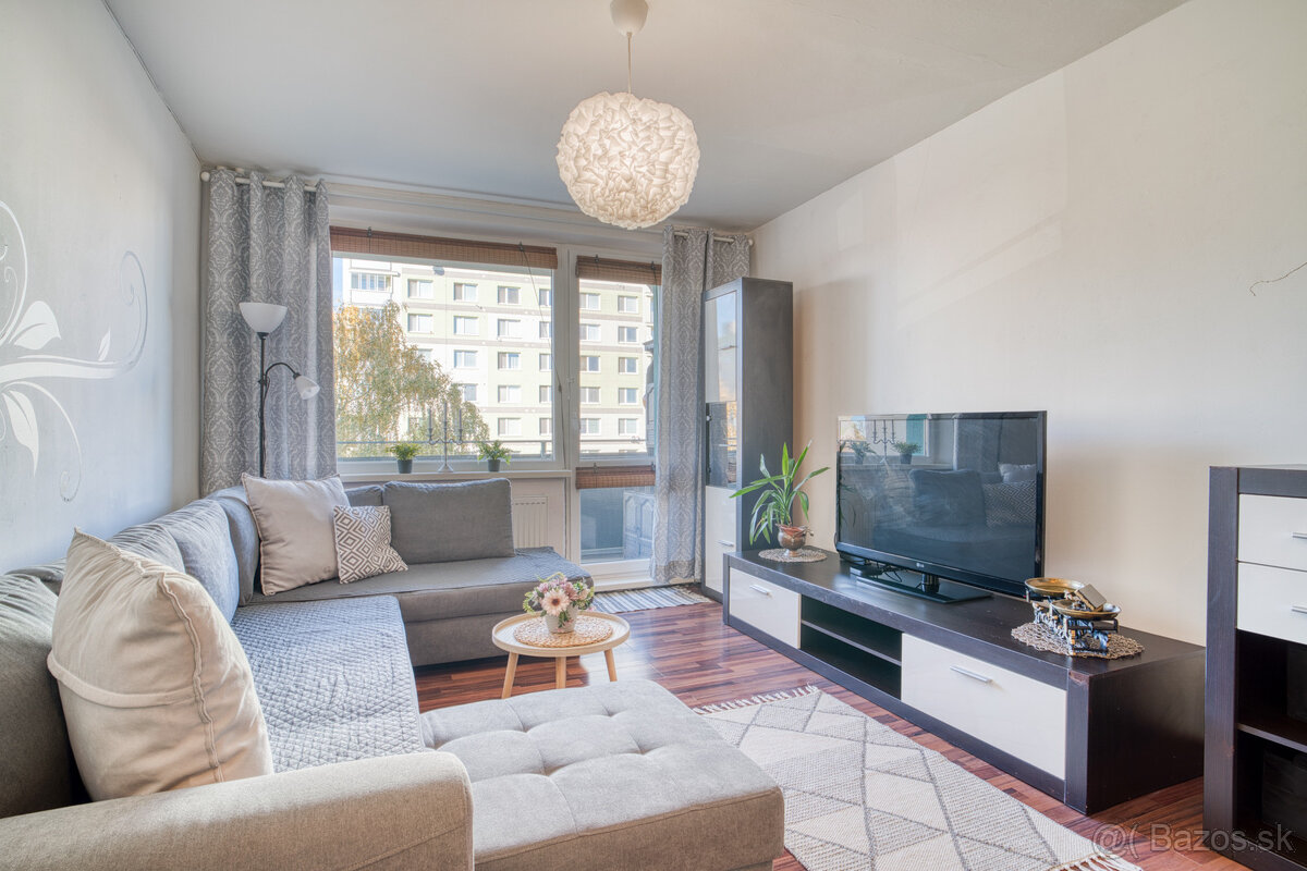 Na predaj útulný 2-izbový byt s dvomi balkónmi v Malackách - 2