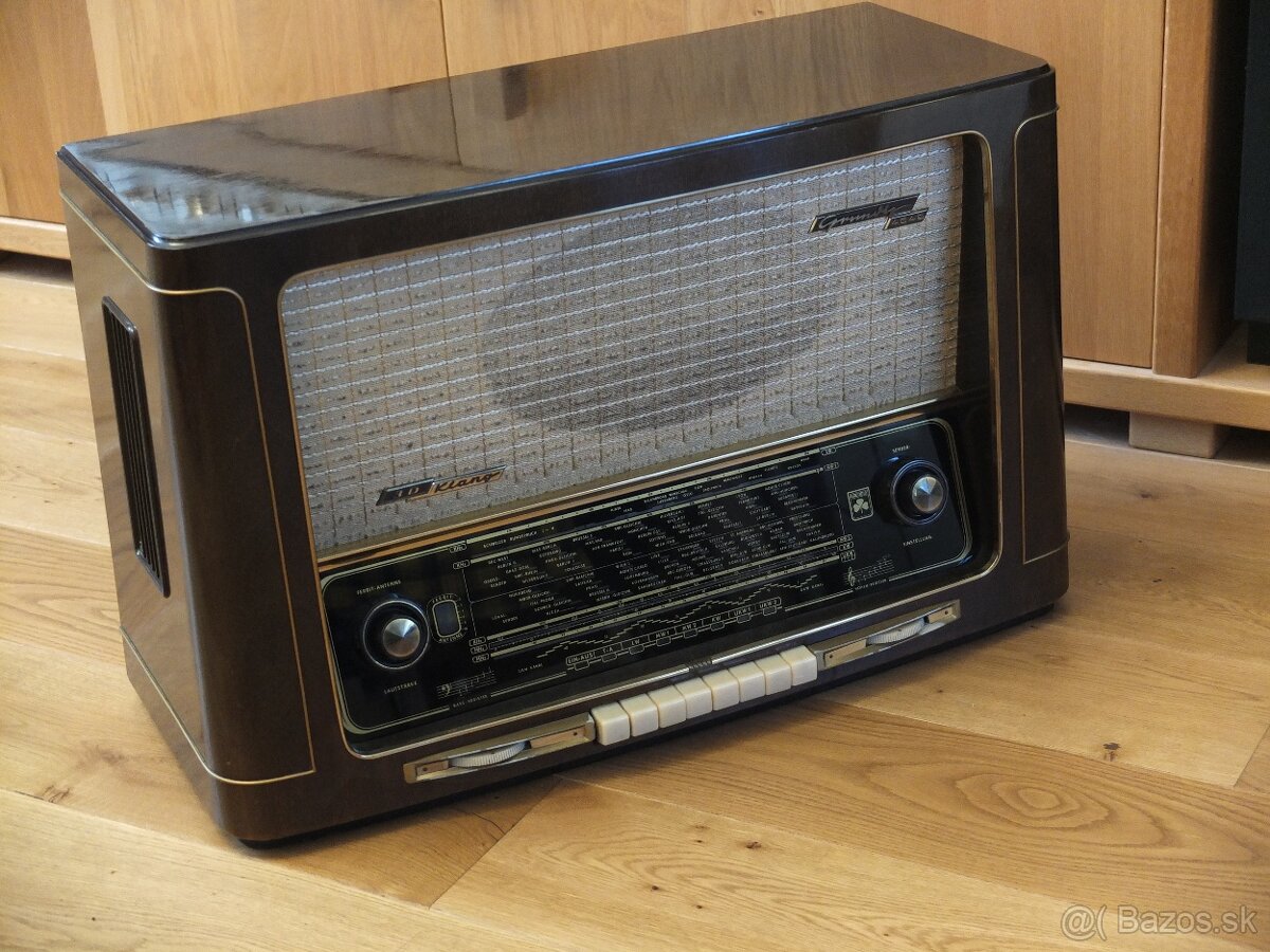 GRUNDIG 4040W/3D--pro znalce velmi vzácný model.. - 2