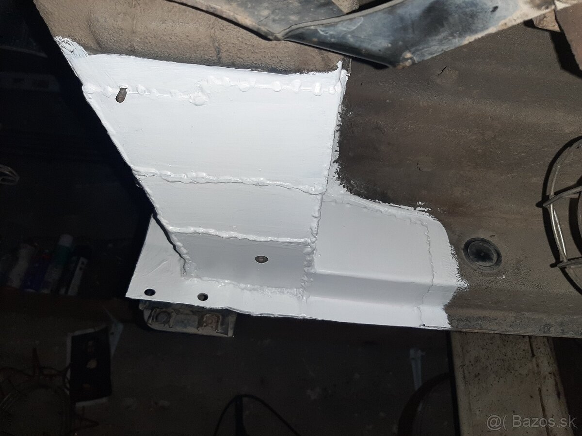 Renovácie a prestavby terénnych automobilov - 2