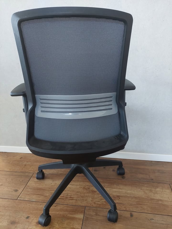 Kancelárska stolička v TOP stave - 2