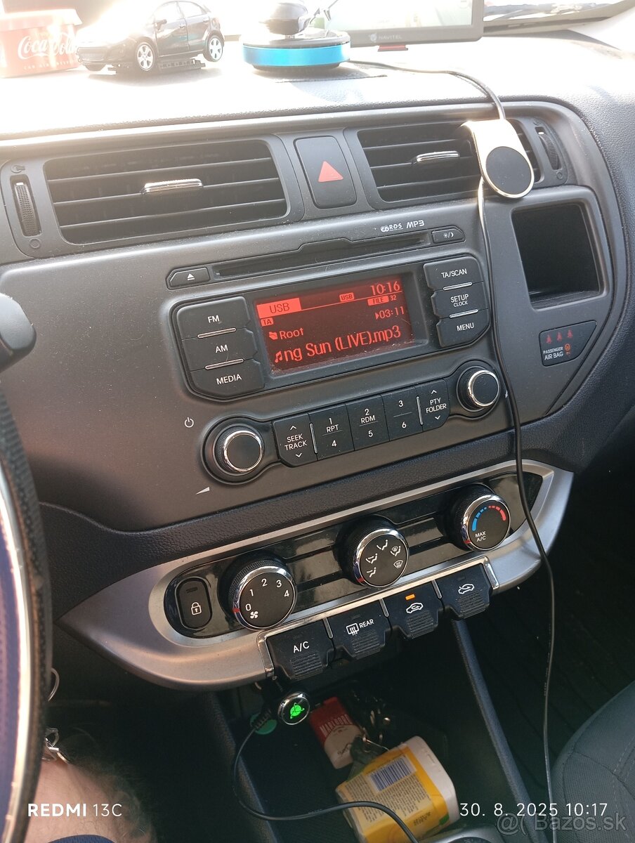 Predám Kia Rio 1,4 benzín - 2