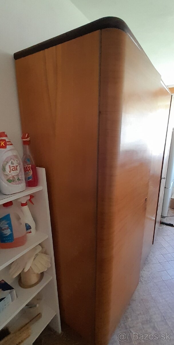 Šatníková skriňa trojdverová - 2