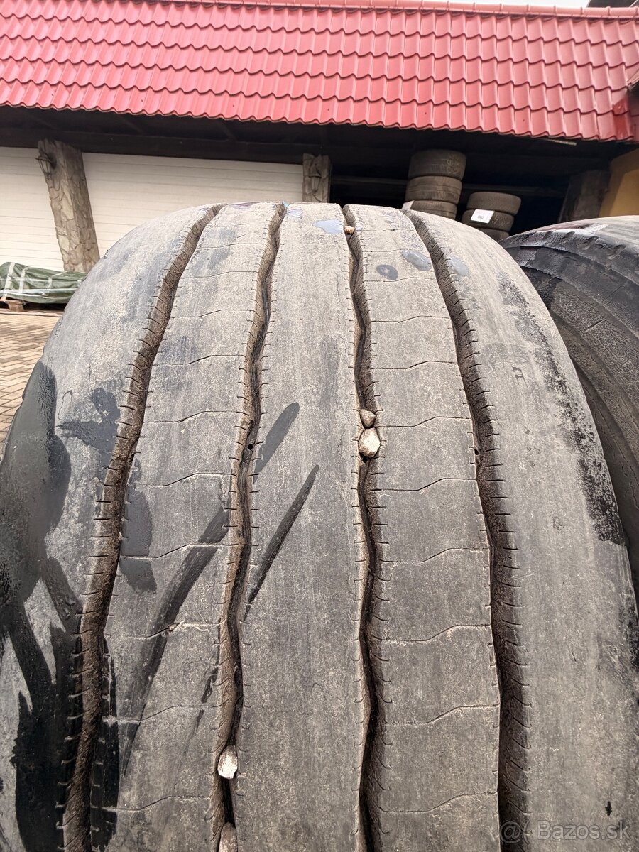 385/55 R22,5 Sailun - 2