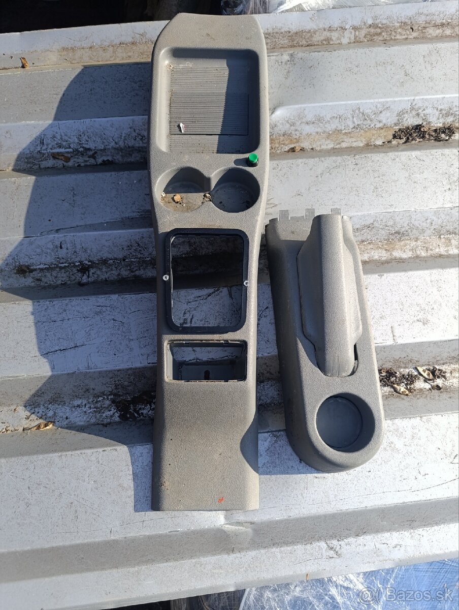 Stredový panel škoda Felicia - 2