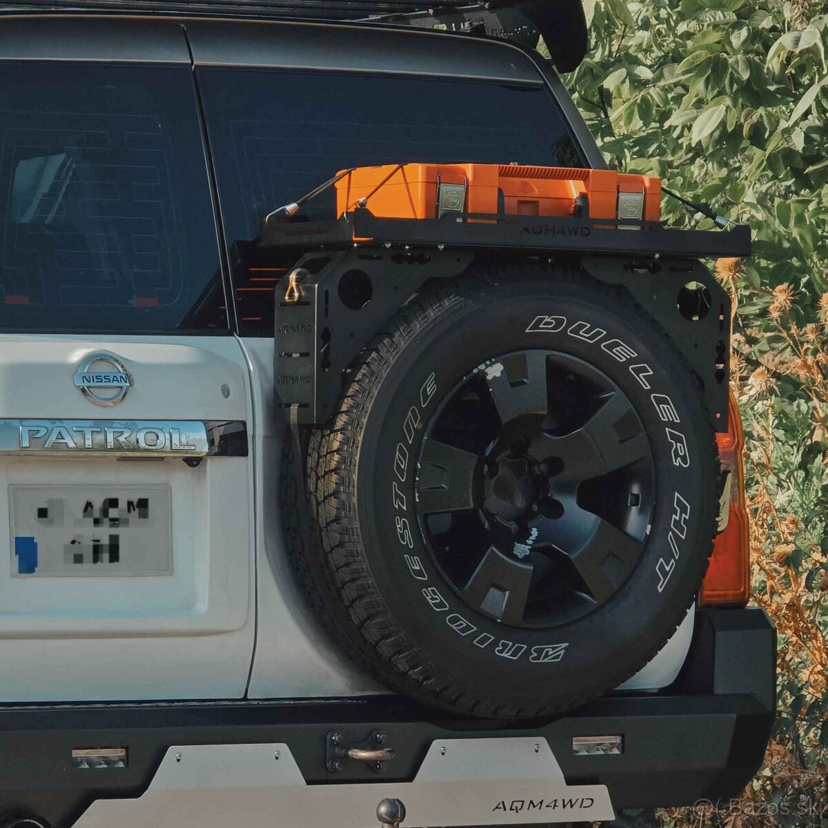 Drziak/polička na rezervné koleso - 2