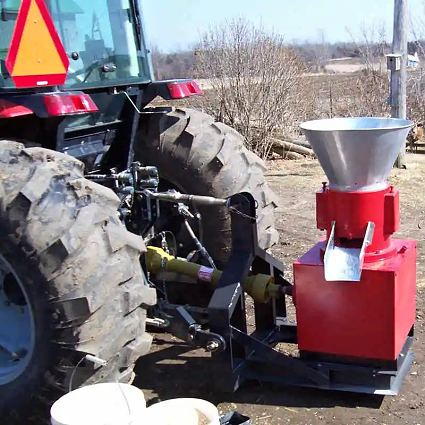 Peletovací stroj za traktor - 2