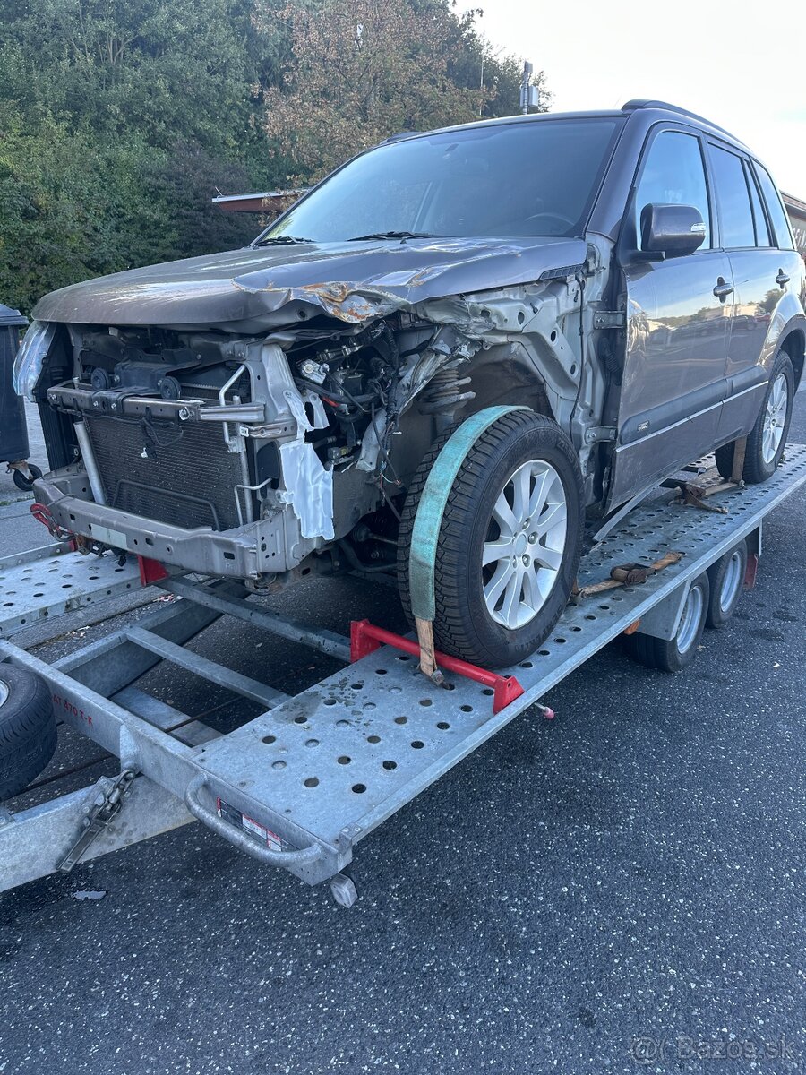Suzuki grand vitara 2.4 benzin - 2