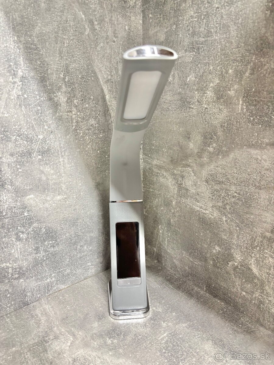 Moderná stolná lampa s LED - 2