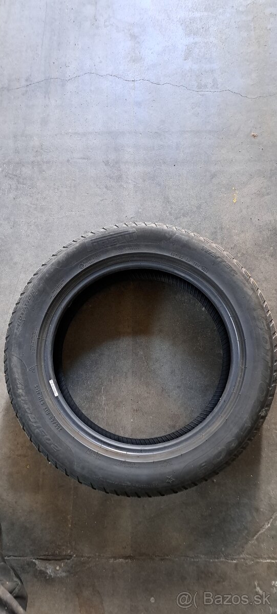 Predám 2ks zimných pneu 205/60 R17 - 2