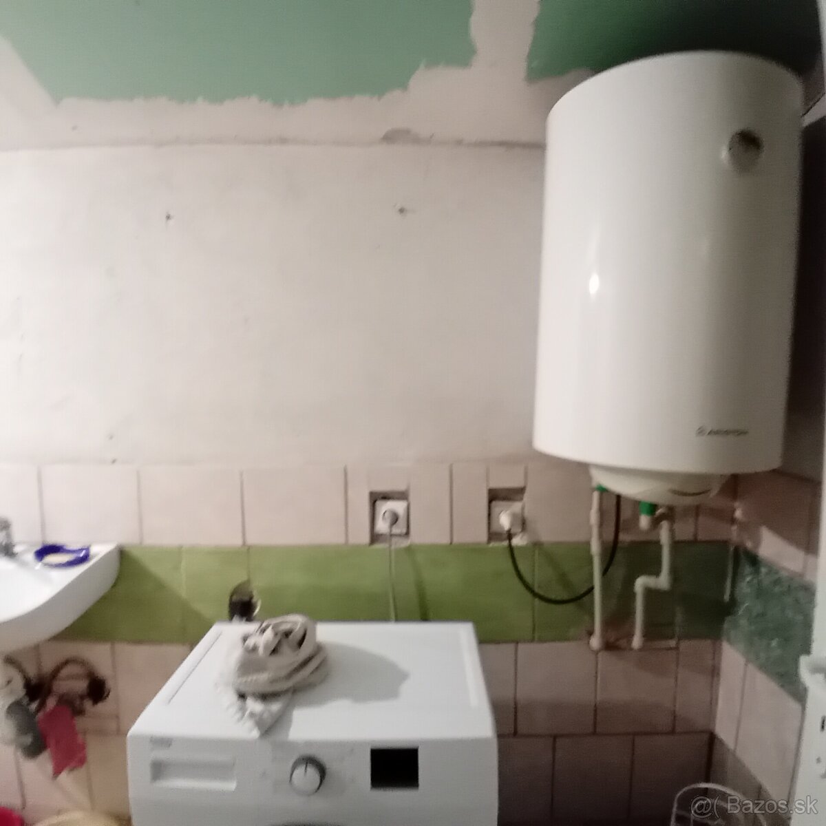 Menší rodinný dom ČATA-2 izbový, čiastočná rekonštrukcia - 2