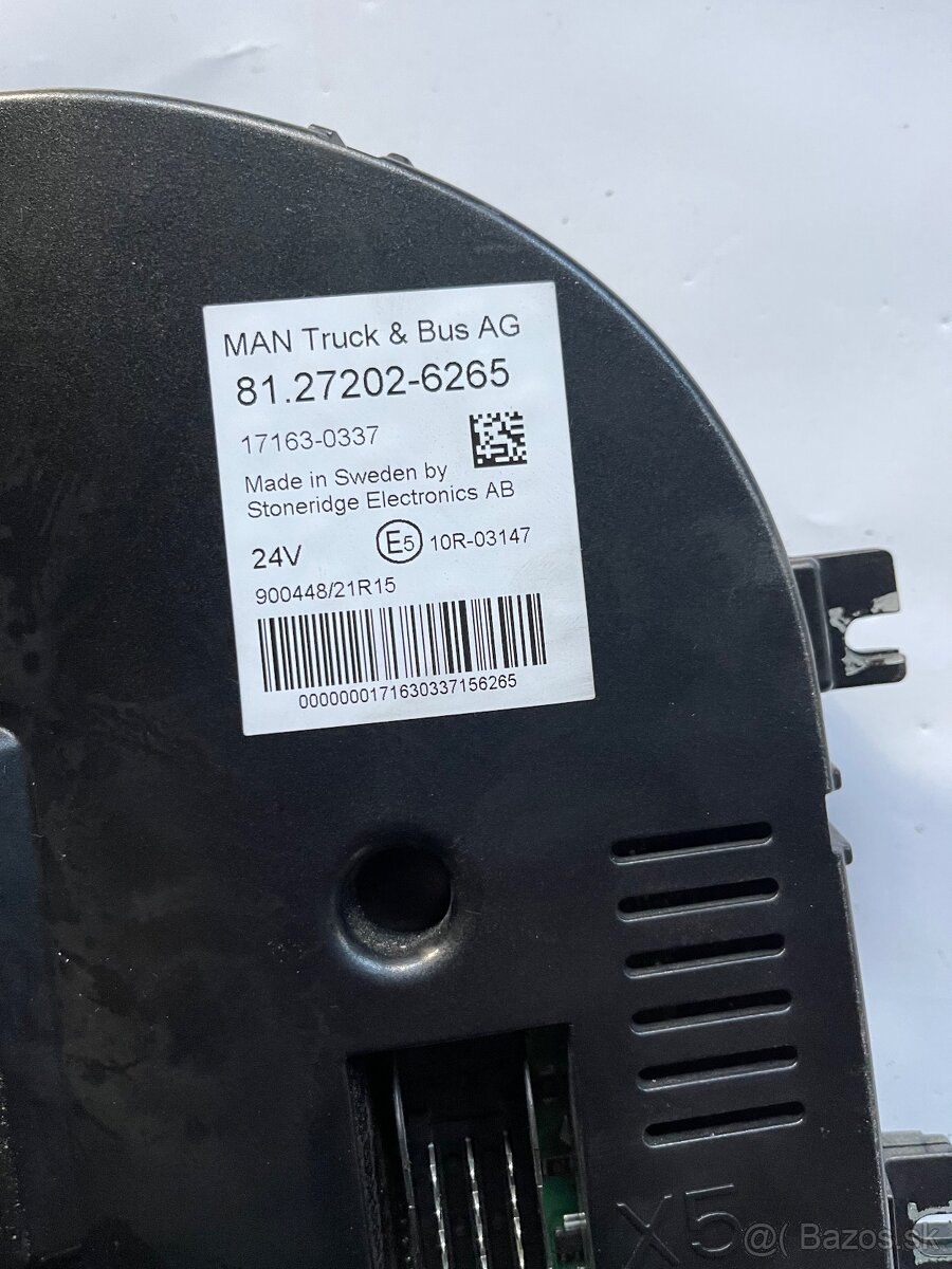 PŘÍSTROJOVÁ DESKA na MAN TGX TGS - 2
