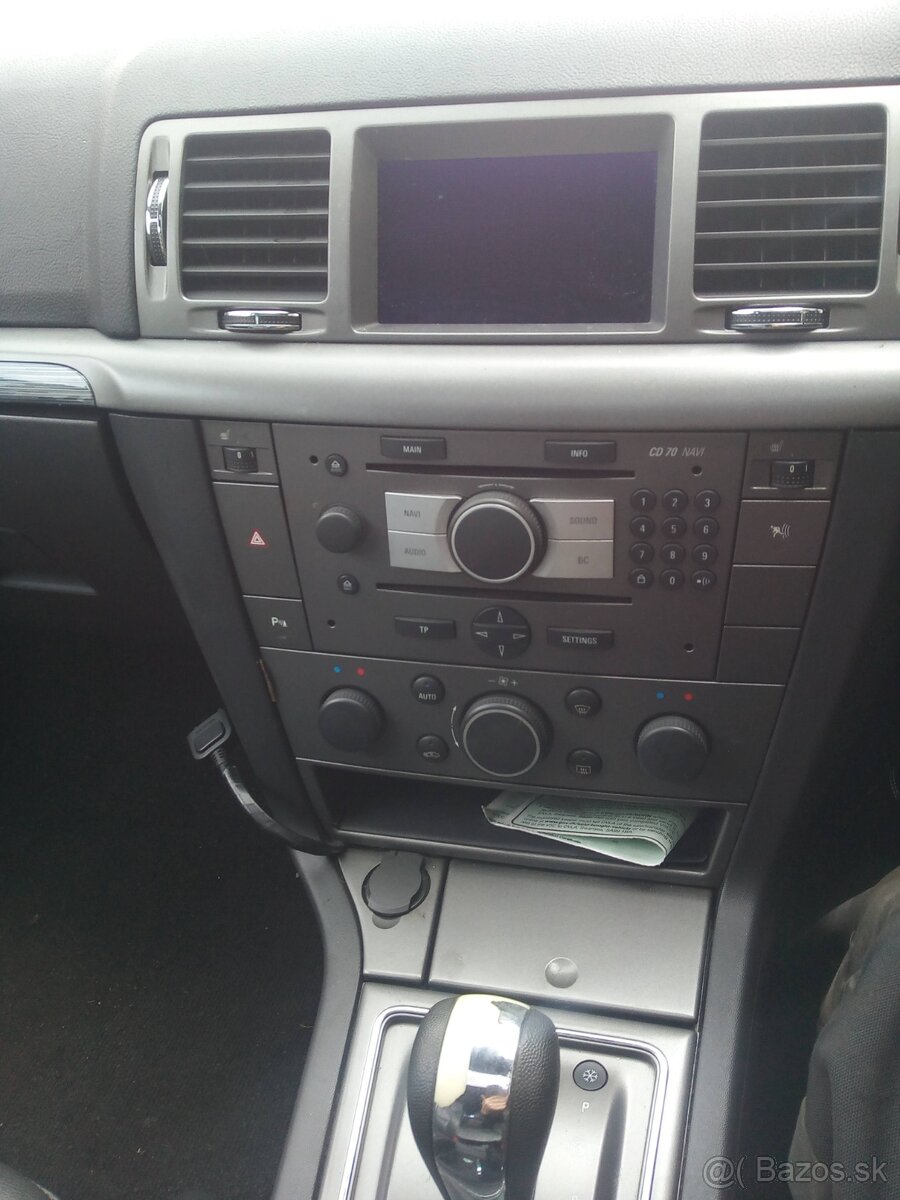 Rozpredám Opel Signum 1.9 CDTi - 2