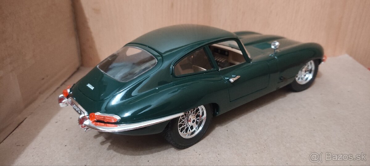 Jaguár Chevrolet bmw Ferrari 1:18 - 2