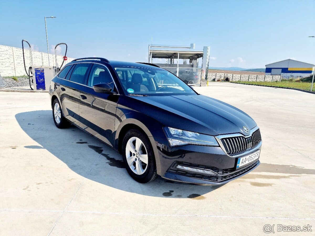 Predám Škoda Superb Combi 2.0 TDI SCR Ambition DSG - 2
