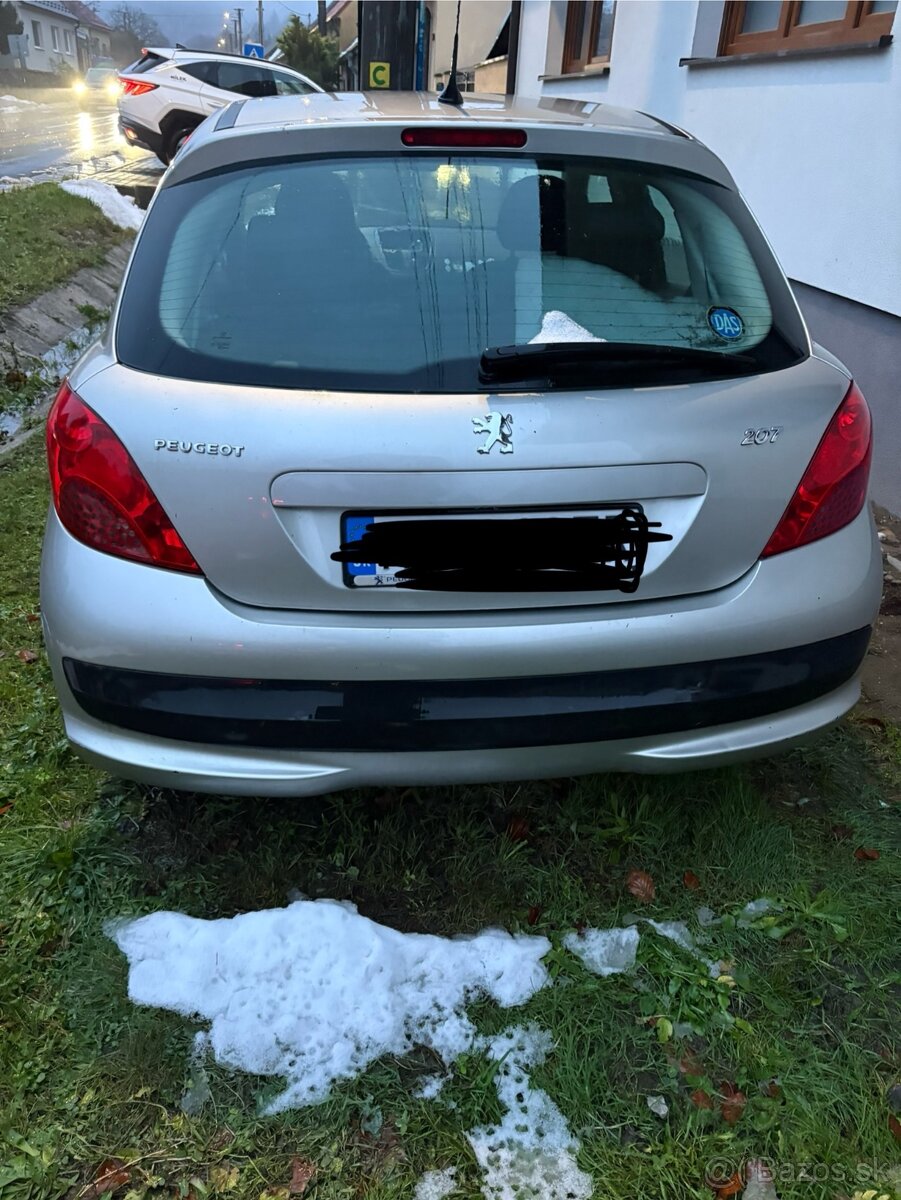 Peugeot 207 - 2