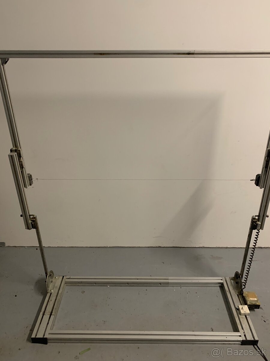 Rezačka polystyrénu - 2