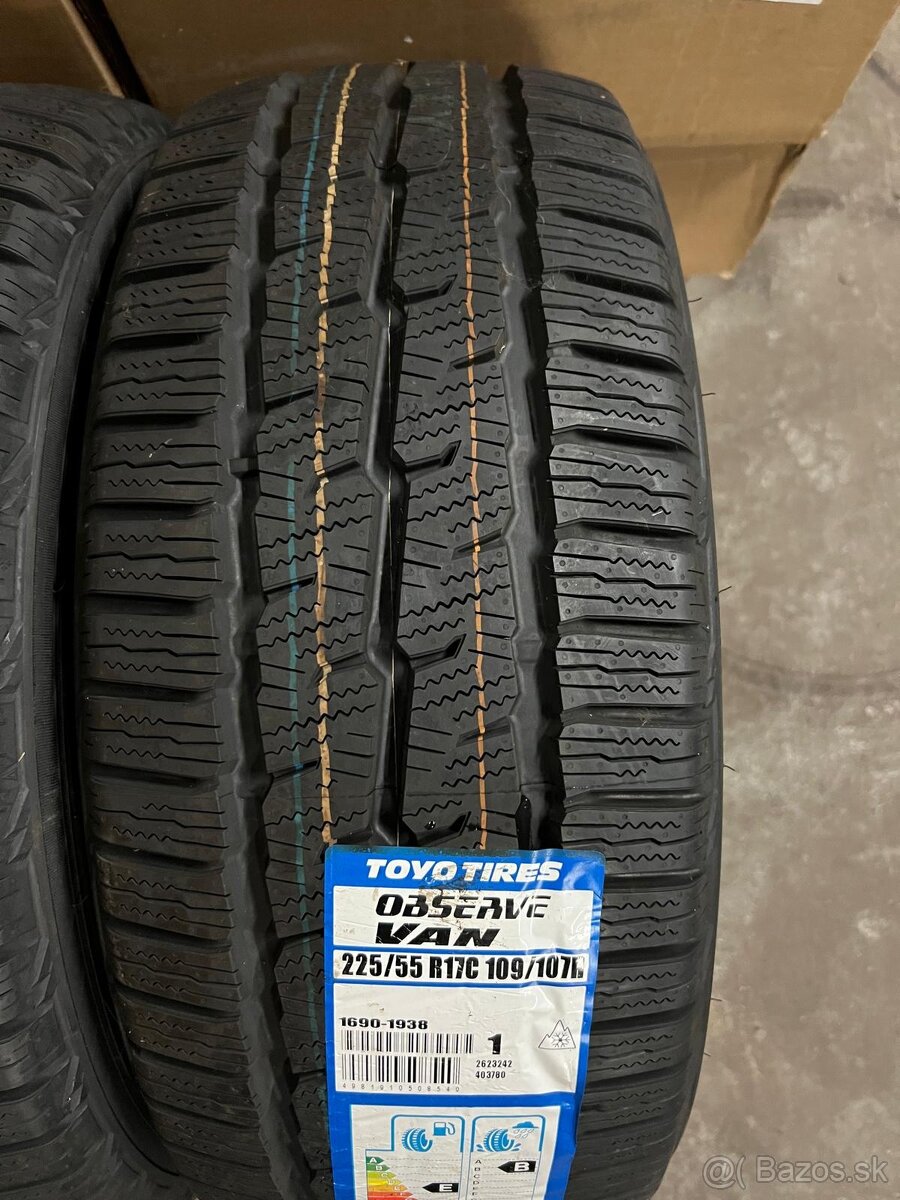 Zimne pneumatiky Toyo 225/55R17C - 2