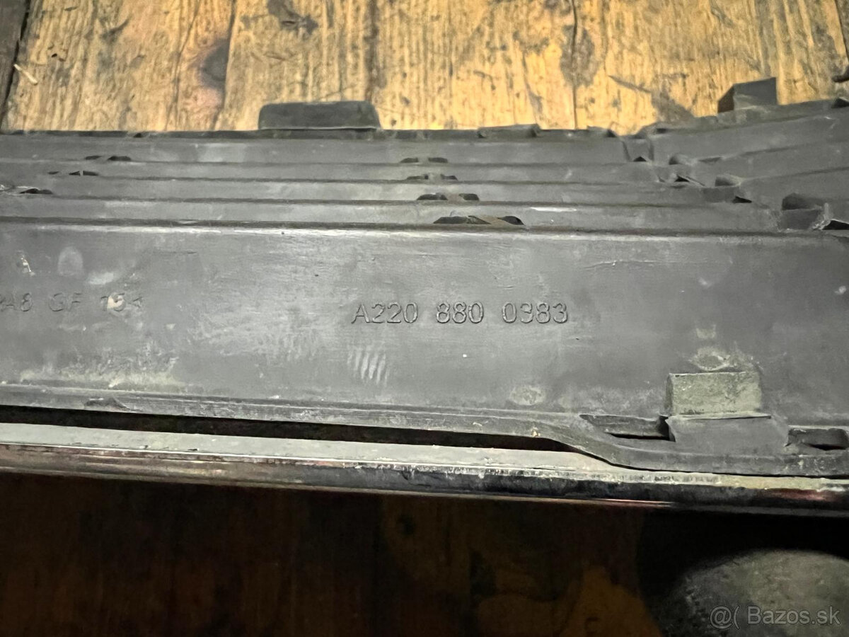 Predná maska Mercedes Benz S W220 - 2