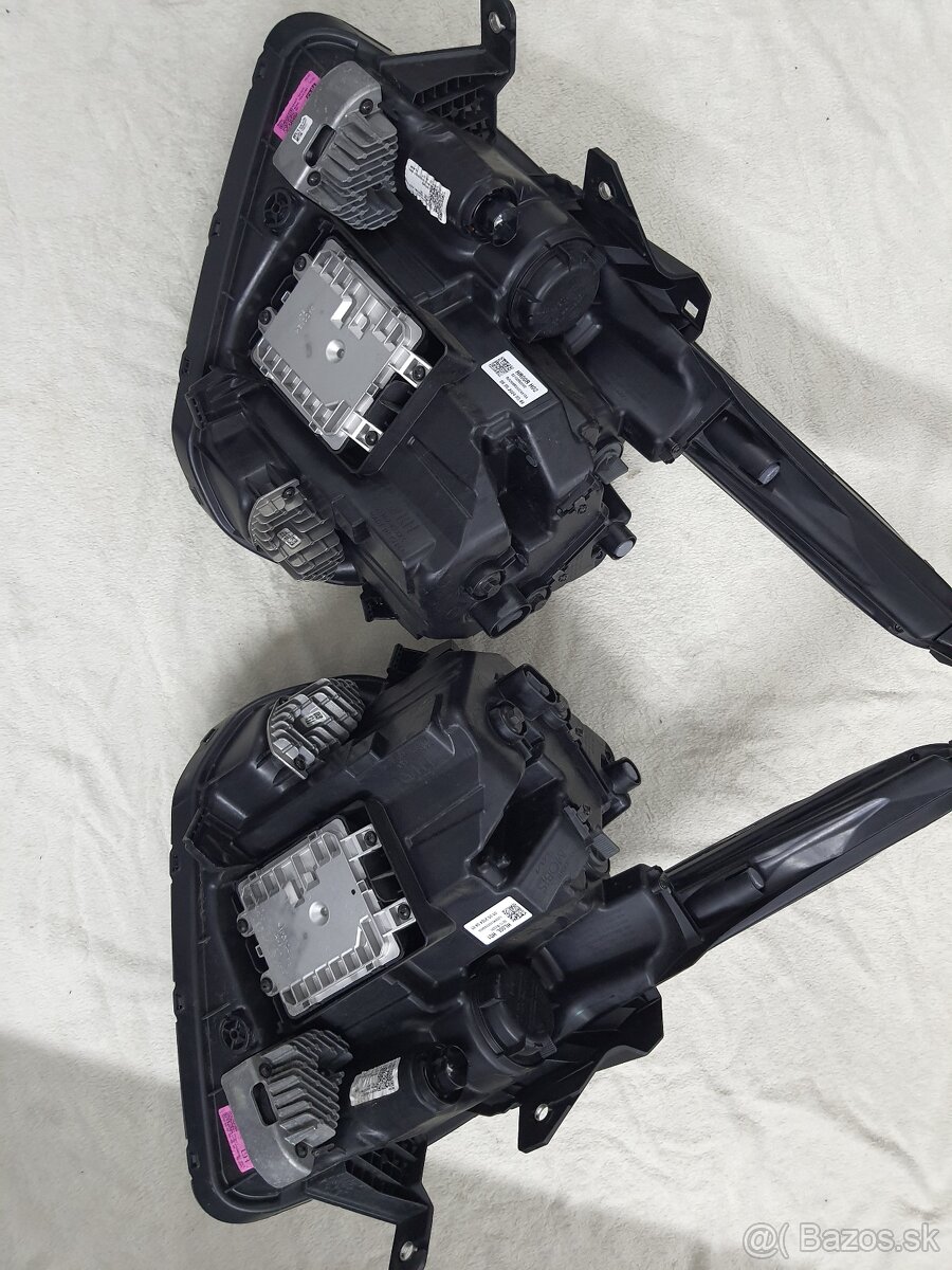 Kia Sportage 5 predne LED svetlá - 2